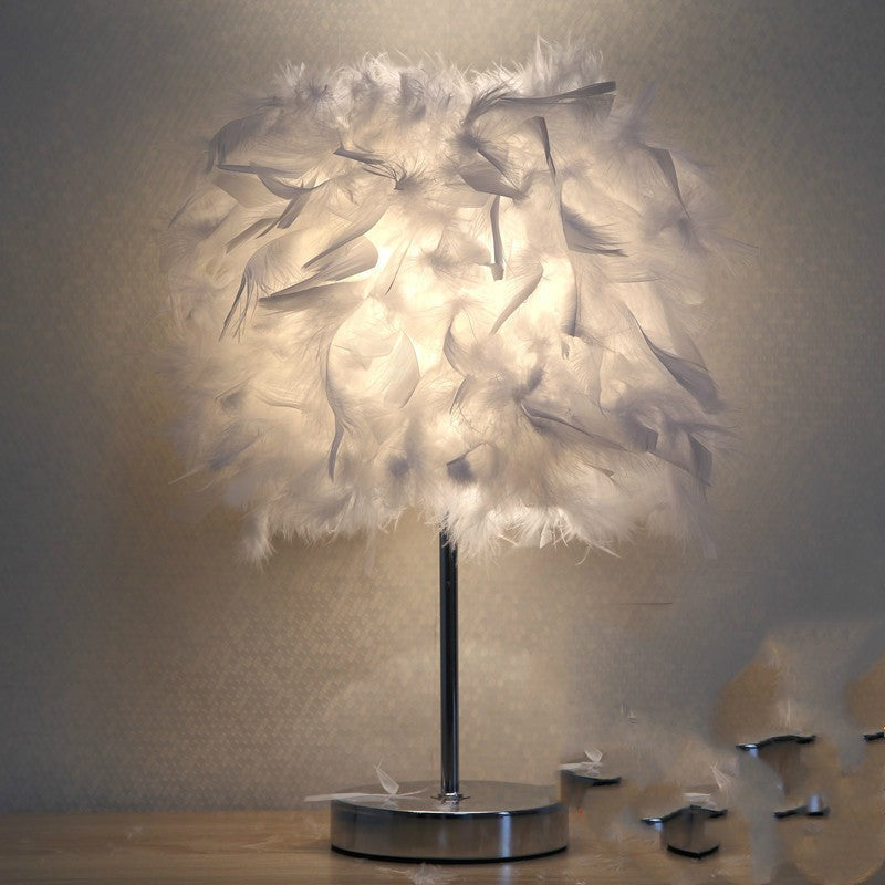 cute-feather-night-light-5_2150e888-19e7-490c-8bf5-fc1b6f024508.jpg