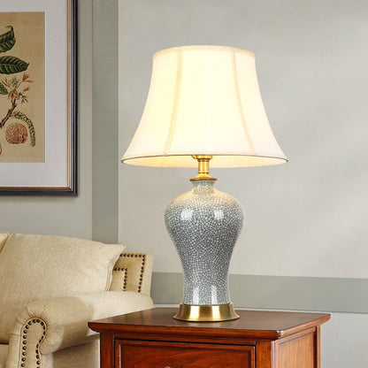 EuroLume Classic Fabric Table Lamp